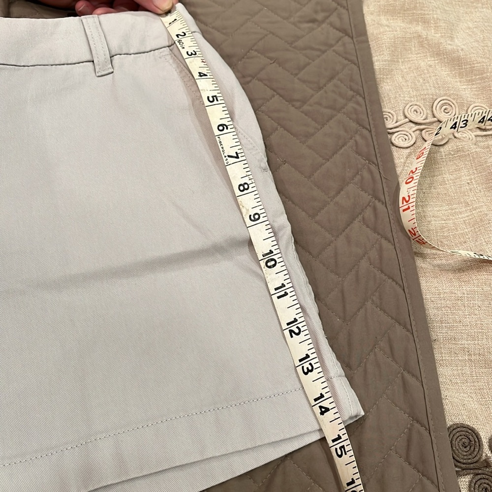 J. Crew Oyster Grey 5" Classic Chino Short/NWT/Size 14 - Picture 11 of 12